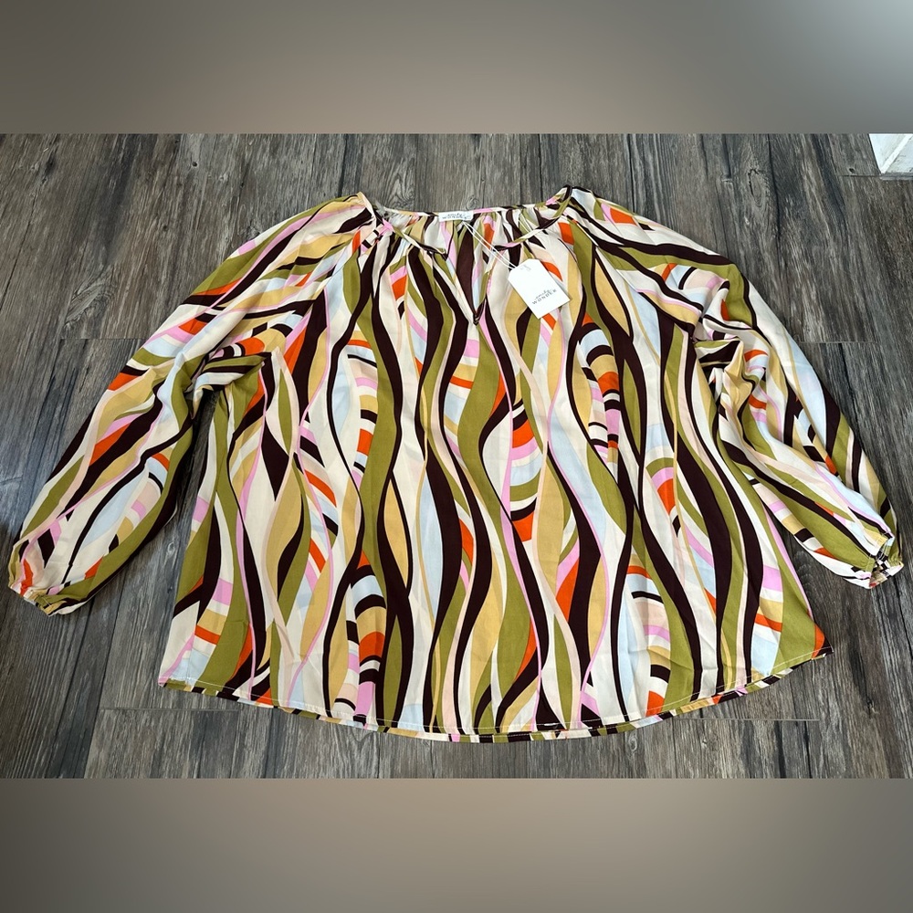 Emily Wonder Retro Floral Top Women’s 1X